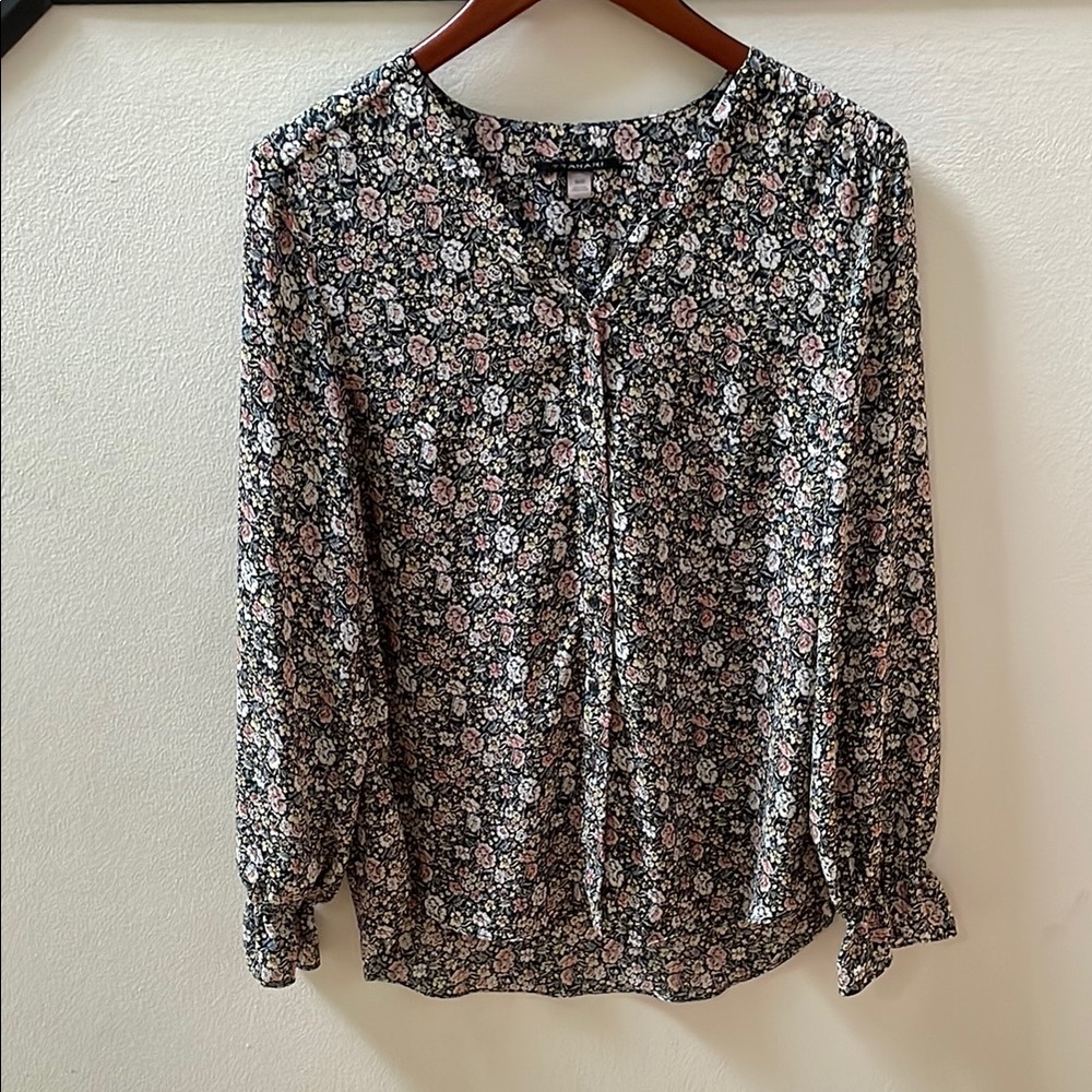 Tahari Floral Long Sleeved Blouse